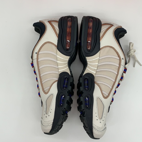 Air Max Tailwind IV SE - Picture 4 of 11